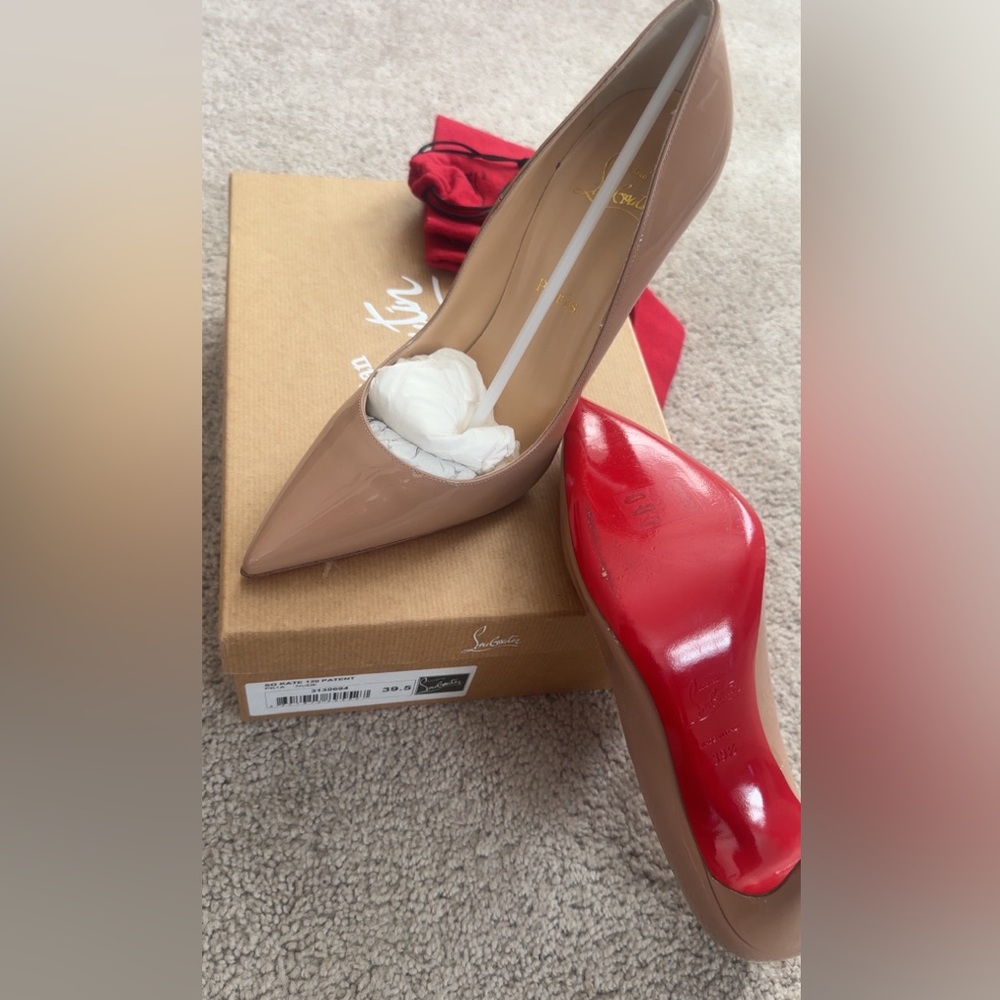 Christian Louboutin Beige Patent Heels with Red Soles